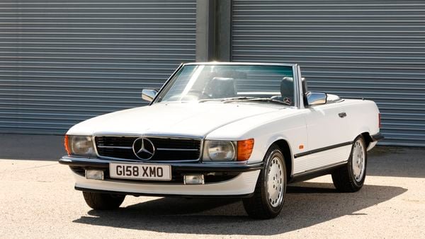 1989 Mercedes-Benz 300 SL (R107) For Sale (picture :index of 3)