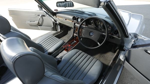 1989 Mercedes-Benz 300 SL (R107) For Sale (picture :index of 51)