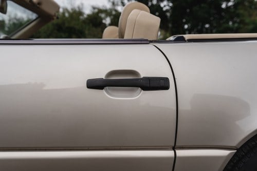 1997 Mercedes-Benz SL320 R129 En venta (imagen 114 de 162)