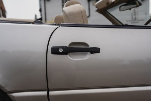 1997 Mercedes-Benz SL320 R129 En venta (imagen 115 de 162)