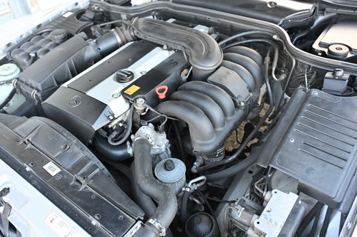 1997 Mercedes-Benz R129 SL320 24V En venta (imagen 134 de 187)