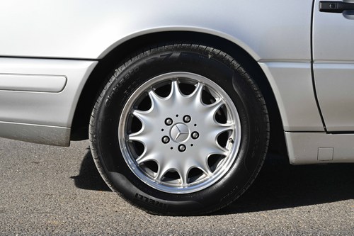 1997 Mercedes-Benz R129 SL320 24V En venta (imagen 38 de 187)