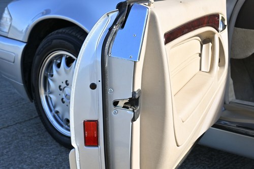 1997 Mercedes-Benz R129 SL320 24V En venta (imagen 81 de 187)