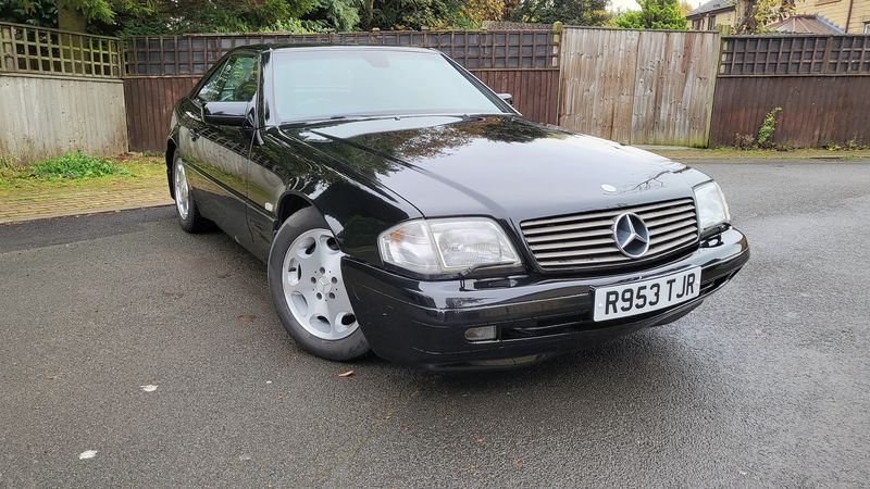 1997 Mercedes-Benz SL320 For Sale (picture 1 of 108)