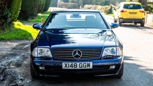 2001 Mercedes-Benz SL320 Te koop (foto 10 van 154)