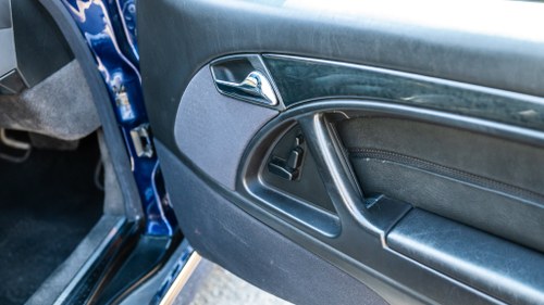 2001 Mercedes-Benz SL320 Te koop (foto 41 van 154)