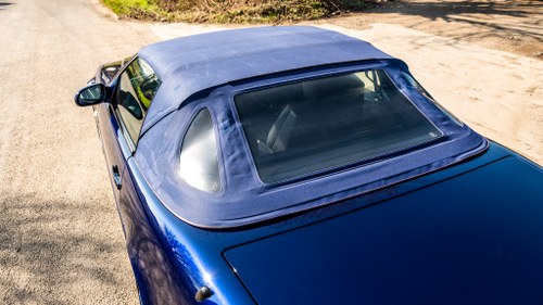 2001 Mercedes-Benz SL320 Te koop (foto 111 van 154)