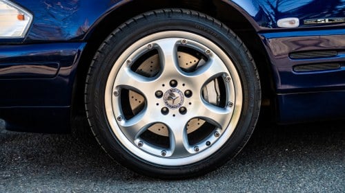 2001 Mercedes-Benz SL320 Te koop (foto 17 van 154)