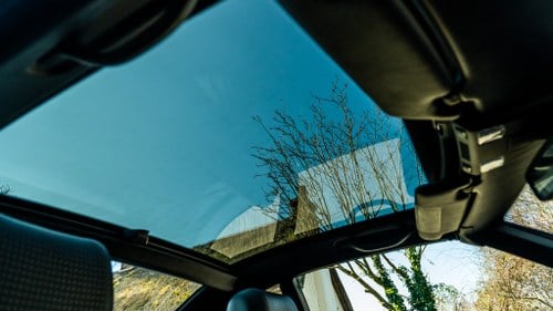 2001 Mercedes-Benz SL320 Te koop (foto 32 van 154)