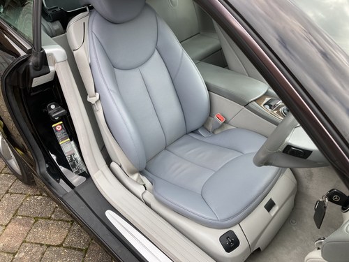 2006 Mercedes SL 350 Convertible à vendre (picture 34 of 93)