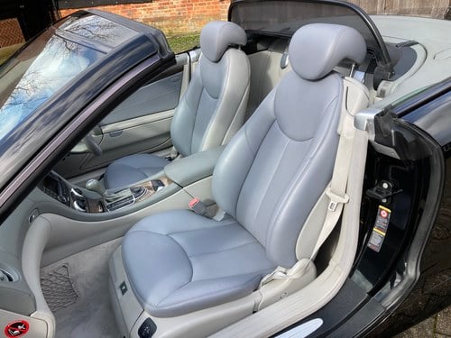 2006 Mercedes SL 350 Convertible à vendre (picture 26 of 93)