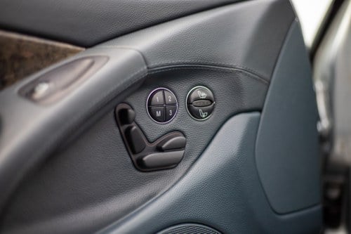 2005 Mercedes SL350 For Sale (picture 38 of 122)