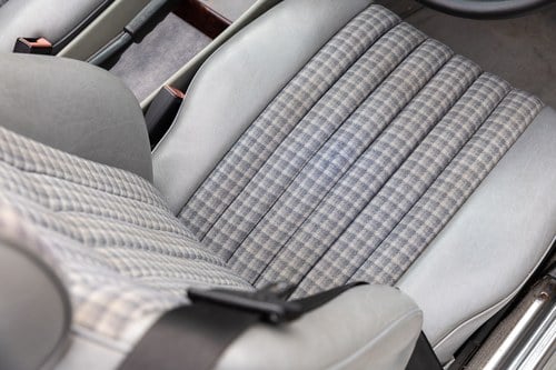 1989 Mercedes-Benz 500 SL In vendita (immagine 29 di 210)