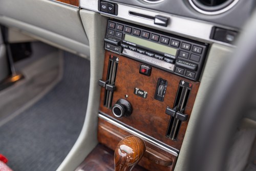 1989 Mercedes-Benz 500 SL In vendita (immagine 53 di 210)