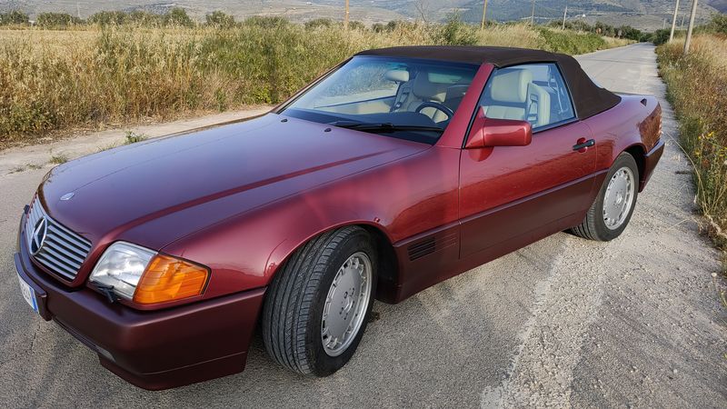 1990 Mercedes-Benz SL 500 (R129) For Sale (picture 1 of 279)