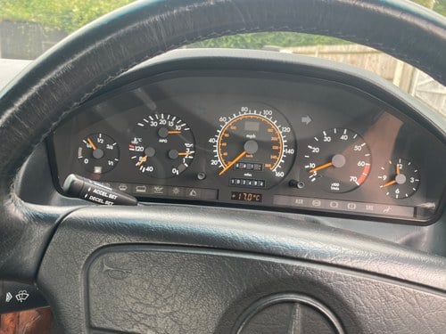 1992 Mercedes-Benz SL500 In vendita (immagine 16 di 98)