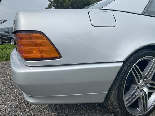 1992 Mercedes-Benz SL500 In vendita (immagine 65 di 98)