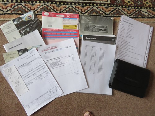 1987 Mercedes-Benz 300SL R107 Te koop (foto 62 van 65)