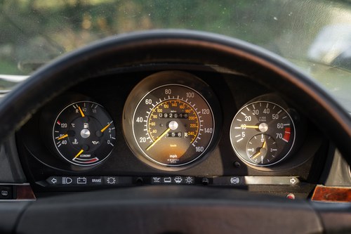 1988 Mercedes-Benz 300SL R107 En venta (imagen 54 de 156)