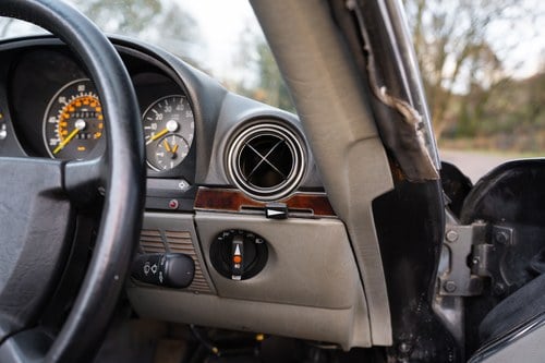 1988 Mercedes-Benz 300SL R107 En venta (imagen 71 de 156)