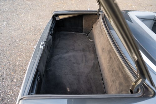 1988 Mercedes-Benz 300SL R107 En venta (imagen 93 de 156)