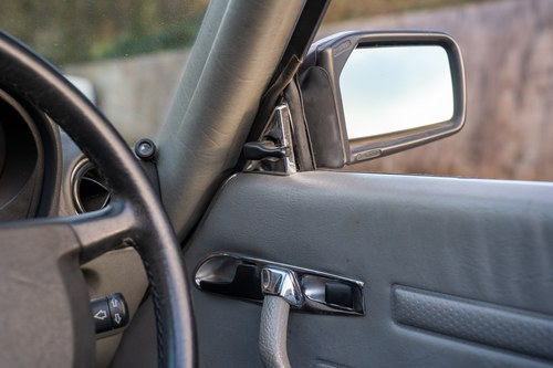 1988 Mercedes-Benz 300SL R107 En venta (imagen 65 de 156)