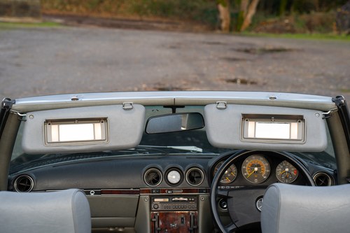 1988 Mercedes-Benz 300SL R107 En venta (imagen 78 de 156)