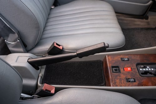 1988 Mercedes-Benz 300SL R107 En venta (imagen 47 de 156)