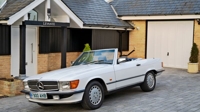 1988 Mercedes-Benz 420 SL R107 For Sale (picture 1 of 171)