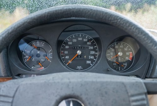 1981 Mercedes-Benz R107 500SL LHD En venta (imagen 32 de 148)