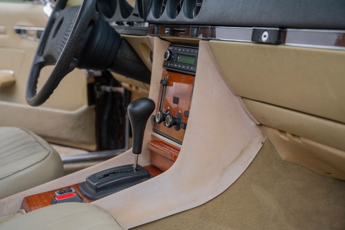 1981 Mercedes-Benz R107 500SL LHD En venta (imagen 23 de 148)