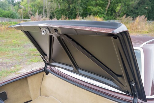 1981 Mercedes-Benz R107 500SL LHD En venta (imagen 77 de 148)