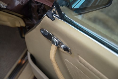 1981 Mercedes-Benz R107 500SL LHD En venta (imagen 40 de 148)