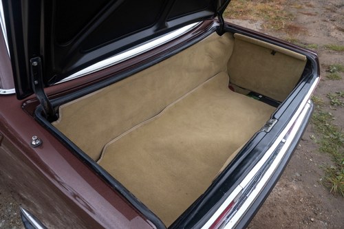 1981 Mercedes-Benz R107 500SL LHD En venta (imagen 74 de 148)