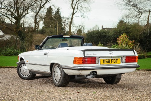 1986 Mercedes-Benz 500 SL R107 For Sale (picture 10 of 109)