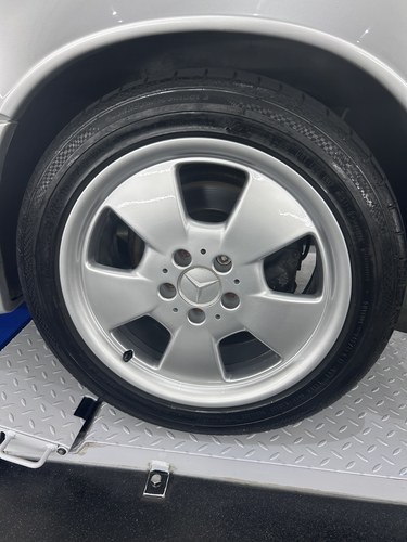 1999 Mercedes-Benz SL280 (R129) En venta (imagen 40 de 150)