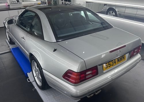 1999 Mercedes-Benz SL280 (R129) En venta (imagen 13 de 150)