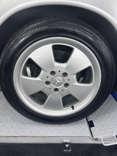 1999 Mercedes-Benz SL280 (R129) En venta (imagen 39 de 150)