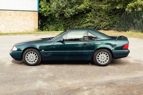 1991 Mercedes-Benz SL320 (R129) For Sale (picture 12 of 123)