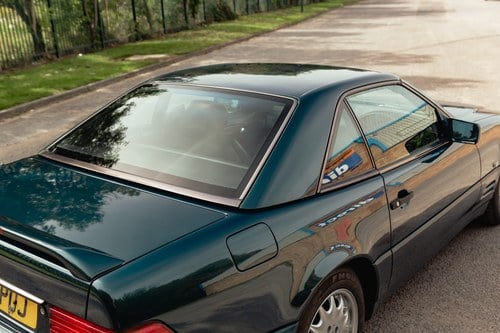 1991 Mercedes-Benz SL320 (R129) For Sale (picture 85 of 123)
