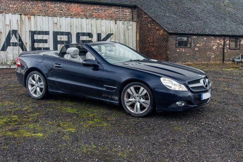 2008 Mercedes-Benz SL350 R230 In vendita (immagine 2 di 172)