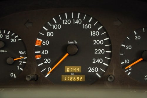 1995 Mercedes-Benz SL500 R129 In vendita (immagine 31 di 135)