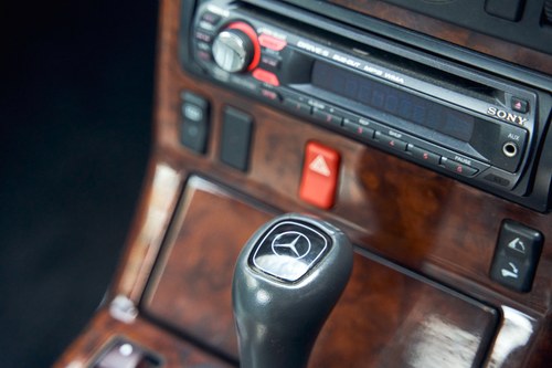 1995 Mercedes-Benz SL320 R129 En venta (imagen 83 de 198)