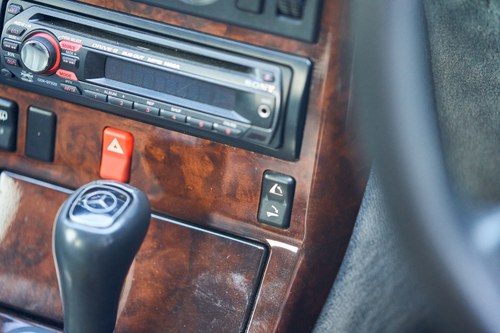 1995 Mercedes-Benz SL320 R129 En venta (imagen 87 de 198)