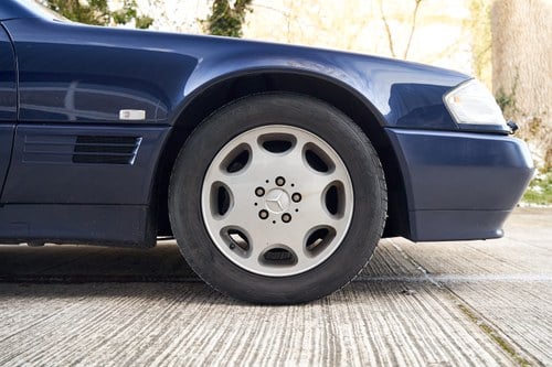 1995 Mercedes-Benz SL320 R129 En venta (imagen 39 de 198)