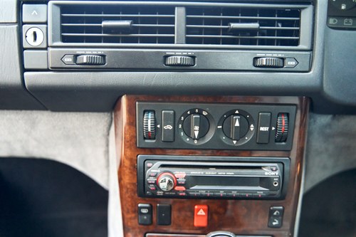 1995 Mercedes-Benz SL320 R129 En venta (imagen 75 de 198)