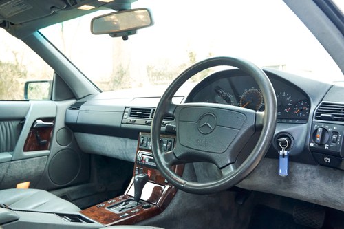 1995 Mercedes-Benz SL320 R129 En venta (imagen 50 de 198)