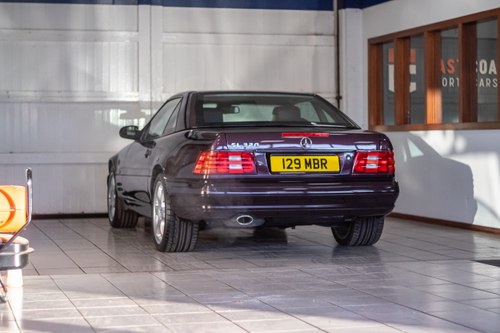 2001 Mercedes-Benz R129 SL320 Designo For Sale (picture 8 of 110)