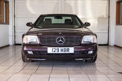 2001 Mercedes-Benz R129 SL320 Designo For Sale (picture 2 of 110)