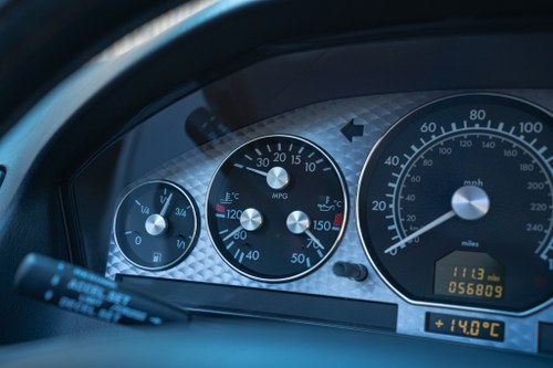 2001 Mercedes-Benz SL320 SL Edition (R129) Auto Te koop (foto 54 van 215)